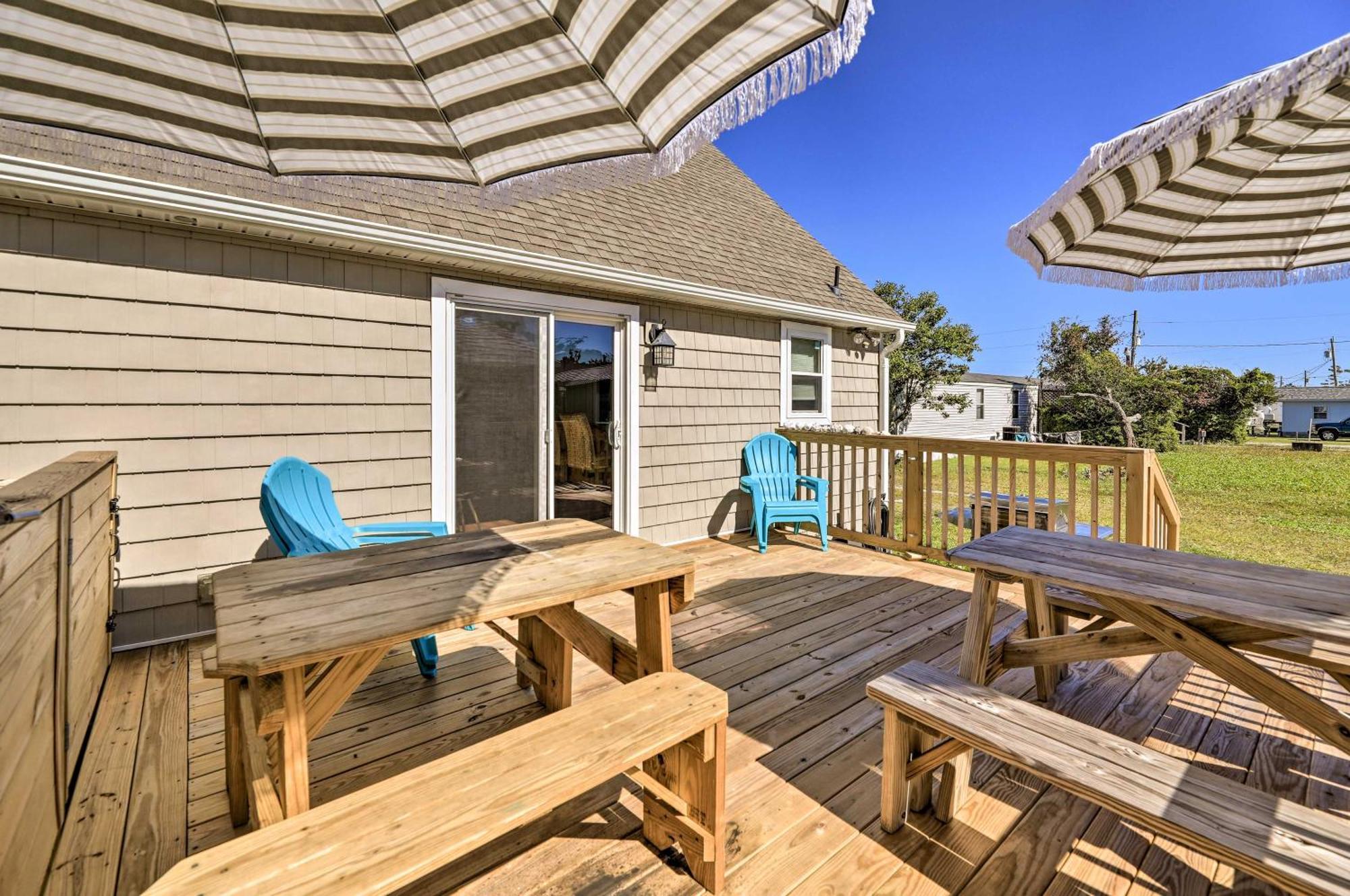 The Willowberry House With Deck And Grill! Harkers Island Bagian luar foto