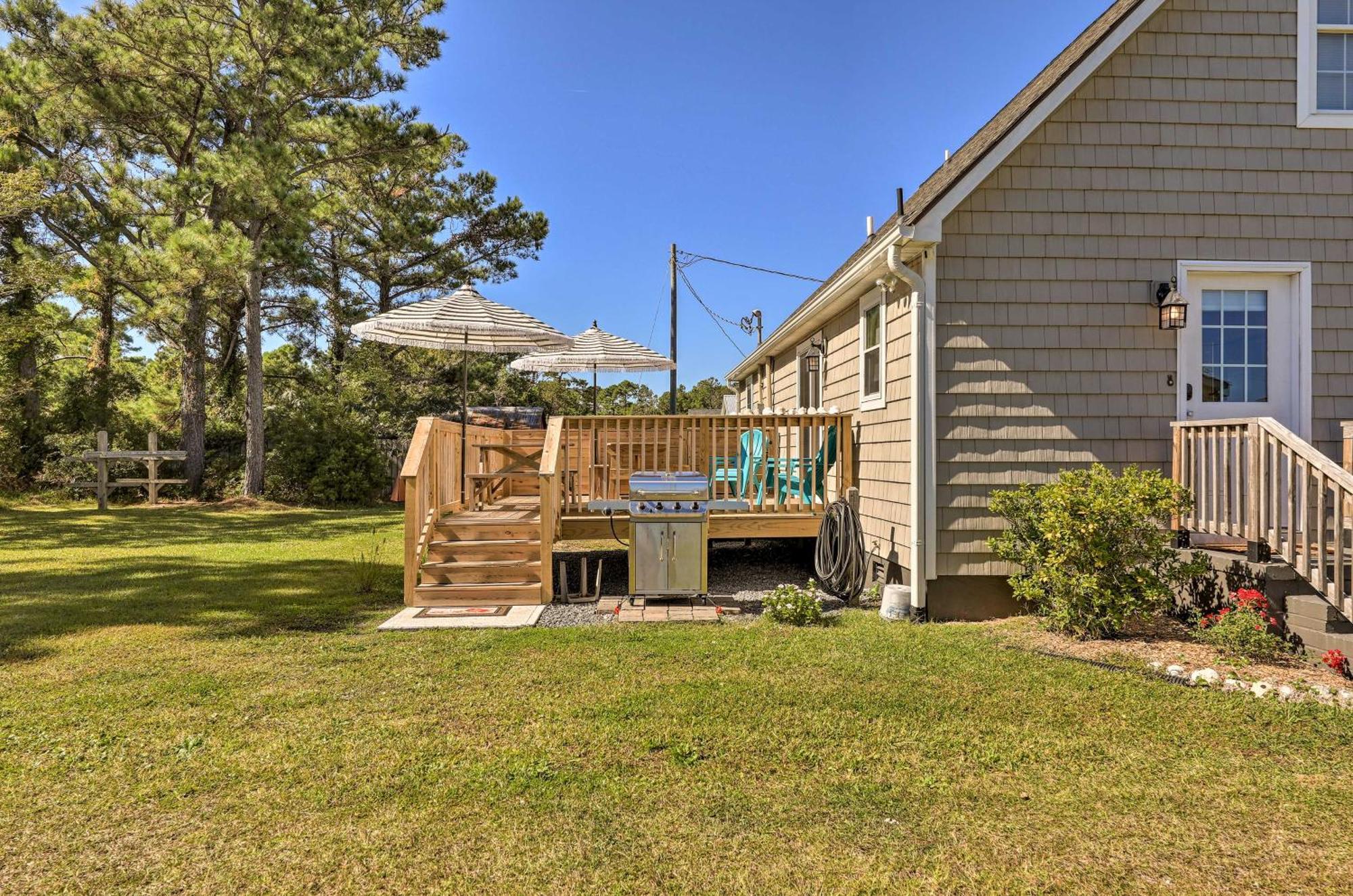The Willowberry House With Deck And Grill! Harkers Island Bagian luar foto